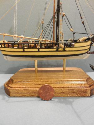 Model boat building the menhaden steamer | Sallpana