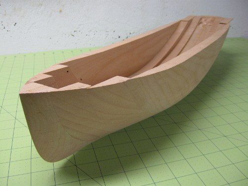 Learn how to build model boats and ships from plans or kits - static ...